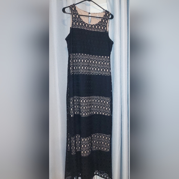 Gorgeous dress! - Picture 1 of 1